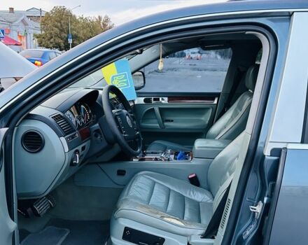 Синій Фольксваген Туарег, об'ємом двигуна 3 л та пробігом 200 тис. км за 4856 $, фото 12 на Automoto.ua