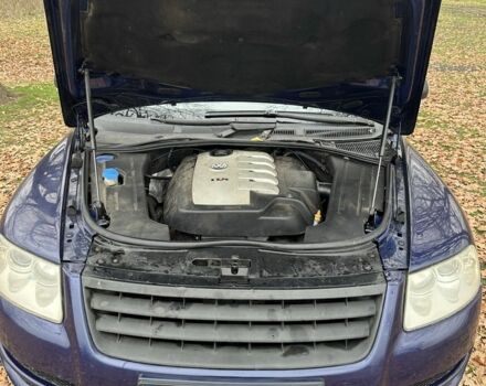 Синій Фольксваген Туарег, об'ємом двигуна 2.5 л та пробігом 321 тис. км за 3950 $, фото 4 на Automoto.ua
