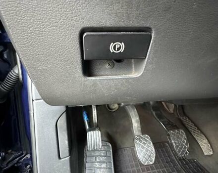 Синий Фольксваген Туарег, объемом двигателя 2.46 л и пробегом 264 тыс. км за 9700 $, фото 23 на Automoto.ua