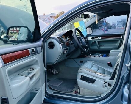 Синій Фольксваген Туарег, об'ємом двигуна 3 л та пробігом 200 тис. км за 4856 $, фото 20 на Automoto.ua