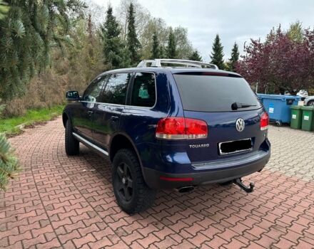Синий Фольксваген Туарег, объемом двигателя 4.2 л и пробегом 280 тыс. км за 6500 $, фото 5 на Automoto.ua