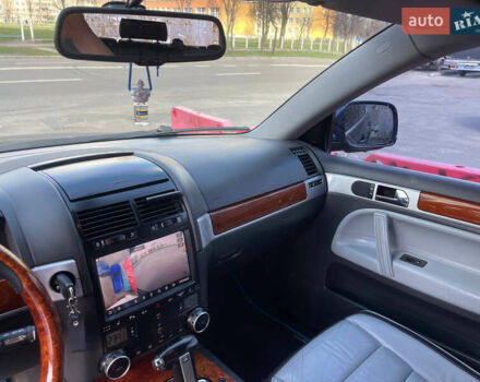 Синий Фольксваген Туарег, объемом двигателя 2.97 л и пробегом 361 тыс. км за 10500 $, фото 3 на Automoto.ua