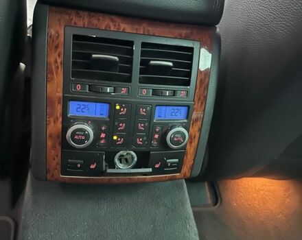 Синий Фольксваген Туарег, объемом двигателя 4.2 л и пробегом 280 тыс. км за 6500 $, фото 16 на Automoto.ua