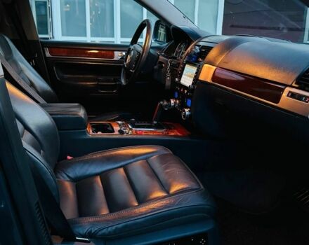 Синий Фольксваген Туарег, объемом двигателя 3 л и пробегом 230 тыс. км за 6640 $, фото 14 на Automoto.ua