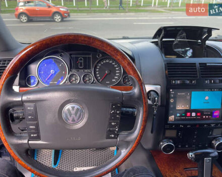 Синий Фольксваген Туарег, объемом двигателя 2.97 л и пробегом 361 тыс. км за 10500 $, фото 15 на Automoto.ua