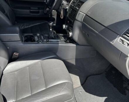 Синий Фольксваген Туарег, объемом двигателя 2.46 л и пробегом 291 тыс. км за 8000 $, фото 7 на Automoto.ua