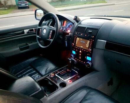 Синій Фольксваген Туарег, об'ємом двигуна 3 л та пробігом 300 тис. км за 9500 $, фото 15 на Automoto.ua