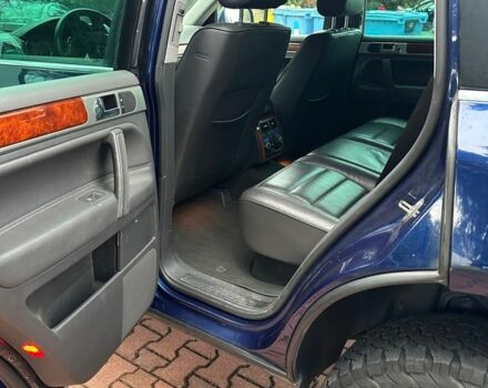 Синий Фольксваген Туарег, объемом двигателя 4.2 л и пробегом 280 тыс. км за 6500 $, фото 12 на Automoto.ua