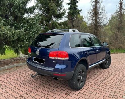 Синий Фольксваген Туарег, объемом двигателя 4.2 л и пробегом 280 тыс. км за 6500 $, фото 3 на Automoto.ua