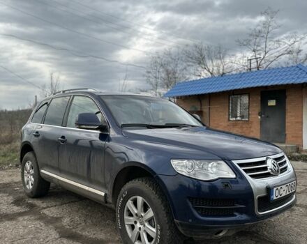 Синий Фольксваген Туарег, объемом двигателя 3 л и пробегом 350 тыс. км за 6200 $, фото 1 на Automoto.ua