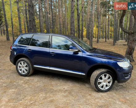 Синий Фольксваген Туарег, объемом двигателя 3.6 л и пробегом 353 тыс. км за 11000 $, фото 1 на Automoto.ua