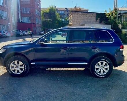 Синий Фольксваген Туарег, объемом двигателя 3 л и пробегом 350 тыс. км за 6000 $, фото 4 на Automoto.ua