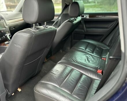 Синий Фольксваген Туарег, объемом двигателя 3 л и пробегом 350 тыс. км за 6200 $, фото 11 на Automoto.ua