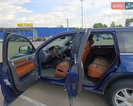 Фольксваген Туарег 2007 у Києві на Automoto.ua Синій Фольксваген Туарег, об'ємом двигуна 4.2 л та пробігом 250 тис. км за 8500 $, фото 3 на Automoto.ua