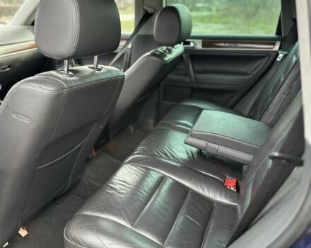 Синий Фольксваген Туарег, объемом двигателя 3 л и пробегом 350 тыс. км за 6200 $, фото 13 на Automoto.ua