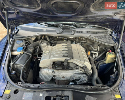 Синий Фольксваген Туарег, объемом двигателя 3.6 л и пробегом 353 тыс. км за 11000 $, фото 20 на Automoto.ua