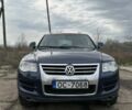 Синий Фольксваген Туарег, объемом двигателя 3 л и пробегом 350 тыс. км за 6200 $, фото 1 на Automoto.ua