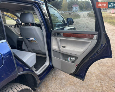 Синий Фольксваген Туарег, объемом двигателя 3.6 л и пробегом 353 тыс. км за 11000 $, фото 15 на Automoto.ua