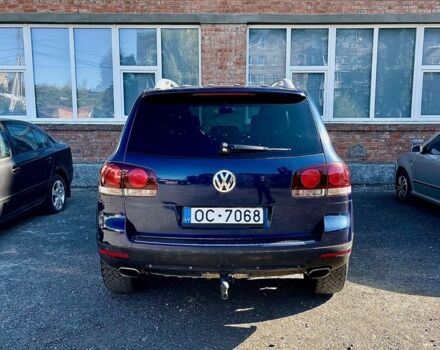 Синий Фольксваген Туарег, объемом двигателя 3 л и пробегом 350 тыс. км за 6000 $, фото 2 на Automoto.ua
