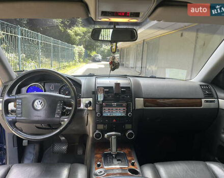 Синий Фольксваген Туарег, объемом двигателя 3 л и пробегом 386 тыс. км за 12300 $, фото 11 на Automoto.ua