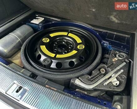 Синий Фольксваген Туарег, объемом двигателя 4.16 л и пробегом 385 тыс. км за 8500 $, фото 11 на Automoto.ua