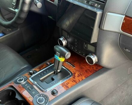 Синій Фольксваген Туарег, об'ємом двигуна 4.9 л та пробігом 259 тис. км за 13499 $, фото 16 на Automoto.ua