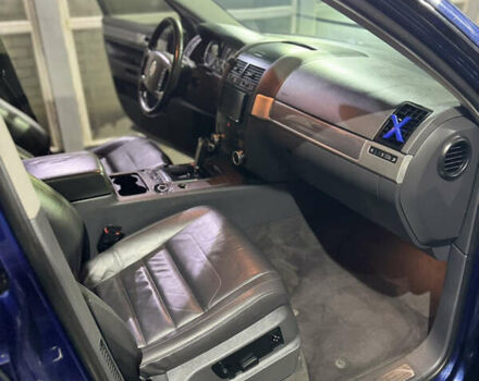 Синій Фольксваген Туарег, об'ємом двигуна 3 л та пробігом 286 тис. км за 14200 $, фото 11 на Automoto.ua