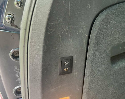 Синий Фольксваген Туарег, объемом двигателя 3 л и пробегом 386 тыс. км за 12300 $, фото 15 на Automoto.ua