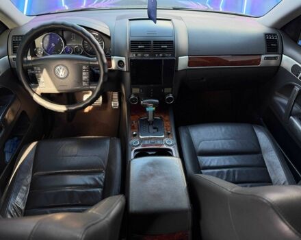 Синій Фольксваген Туарег, об'ємом двигуна 4.9 л та пробігом 259 тис. км за 13499 $, фото 14 на Automoto.ua