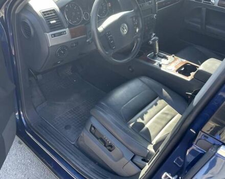 Синий Фольксваген Туарег, объемом двигателя 2.97 л и пробегом 246 тыс. км за 13000 $, фото 10 на Automoto.ua