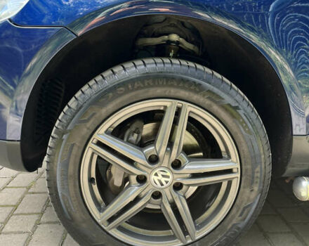 Синий Фольксваген Туарег, объемом двигателя 3 л и пробегом 386 тыс. км за 12300 $, фото 6 на Automoto.ua