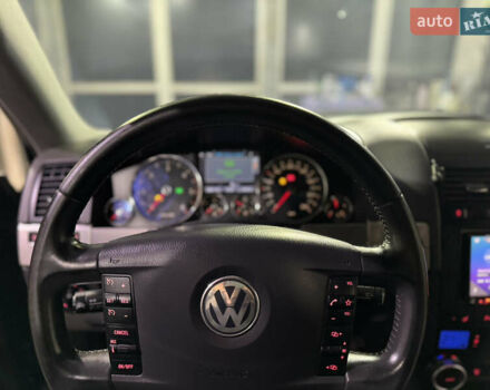 Синій Фольксваген Туарег, об'ємом двигуна 3 л та пробігом 286 тис. км за 14200 $, фото 14 на Automoto.ua