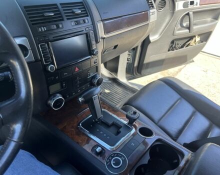 Синий Фольксваген Туарег, объемом двигателя 2.5 л и пробегом 294 тыс. км за 6000 $, фото 2 на Automoto.ua