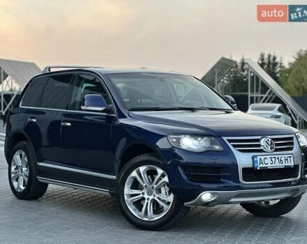 Синий Фольксваген Туарег, объемом двигателя 4.16 л и пробегом 385 тыс. км за 8500 $, фото 6 на Automoto.ua
