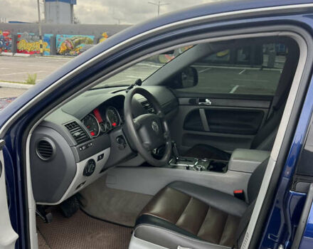 Синій Фольксваген Туарег, об'ємом двигуна 2.97 л та пробігом 236 тис. км за 11900 $, фото 15 на Automoto.ua