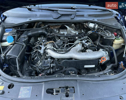 Синій Фольксваген Туарег, об'ємом двигуна 3 л та пробігом 306 тис. км за 12500 $, фото 18 на Automoto.ua