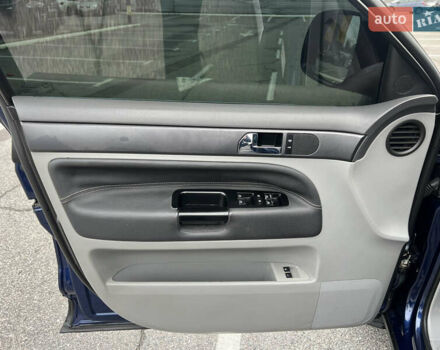 Синій Фольксваген Туарег, об'ємом двигуна 2.97 л та пробігом 236 тис. км за 11900 $, фото 13 на Automoto.ua