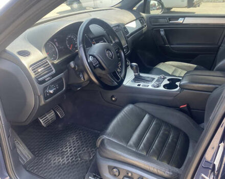 Синий Фольксваген Туарег, объемом двигателя 2.97 л и пробегом 249 тыс. км за 17300 $, фото 8 на Automoto.ua