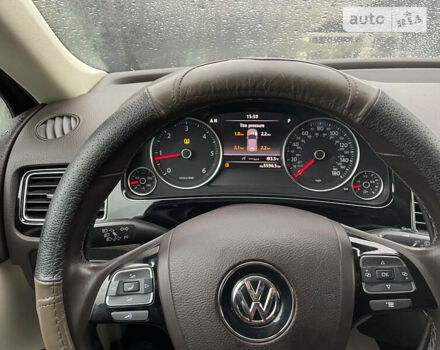 Синий Фольксваген Туарег, объемом двигателя 3 л и пробегом 201 тыс. км за 15500 $, фото 27 на Automoto.ua