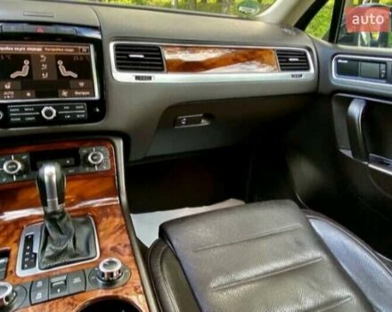 Синий Фольксваген Туарег, объемом двигателя 2.97 л и пробегом 317 тыс. км за 18000 $, фото 12 на Automoto.ua