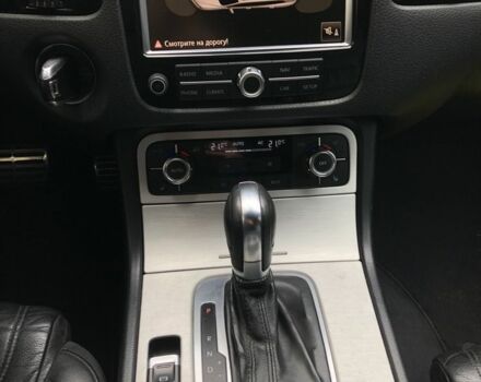 Синій Фольксваген Туарег, об'ємом двигуна 3 л та пробігом 430 тис. км за 15500 $, фото 19 на Automoto.ua