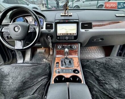 Синій Фольксваген Туарег, об'ємом двигуна 2.97 л та пробігом 243 тис. км за 14999 $, фото 38 на Automoto.ua