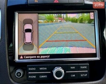 Синий Фольксваген Туарег, объемом двигателя 2.97 л и пробегом 317 тыс. км за 18000 $, фото 35 на Automoto.ua