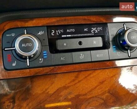 Синий Фольксваген Туарег, объемом двигателя 2.97 л и пробегом 317 тыс. км за 18000 $, фото 24 на Automoto.ua