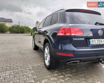 Синий Фольксваген Туарег, объемом двигателя 2.97 л и пробегом 317 тыс. км за 18000 $, фото 4 на Automoto.ua
