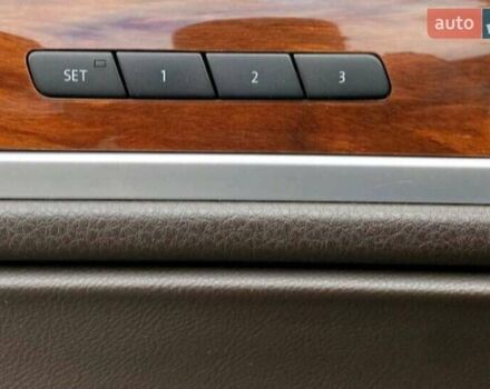 Синий Фольксваген Туарег, объемом двигателя 2.97 л и пробегом 317 тыс. км за 18000 $, фото 32 на Automoto.ua