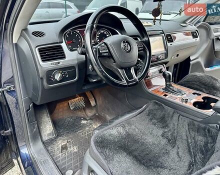 Синій Фольксваген Туарег, об'ємом двигуна 2.97 л та пробігом 243 тис. км за 14999 $, фото 25 на Automoto.ua