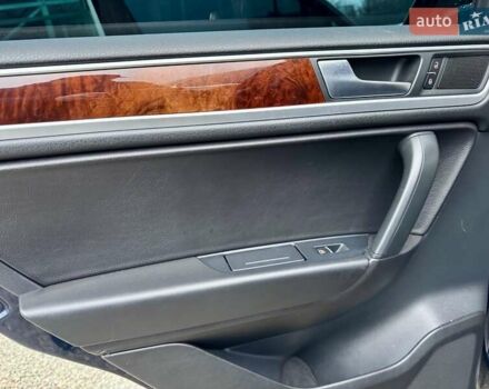 Синій Фольксваген Туарег, об'ємом двигуна 2.97 л та пробігом 243 тис. км за 14999 $, фото 27 на Automoto.ua