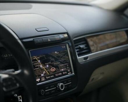 Синий Фольксваген Туарег, объемом двигателя 2.97 л и пробегом 241 тыс. км за 16500 $, фото 25 на Automoto.ua