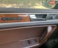 Синий Фольксваген Туарег, объемом двигателя 3 л и пробегом 280 тыс. км за 21800 $, фото 16 на Automoto.ua